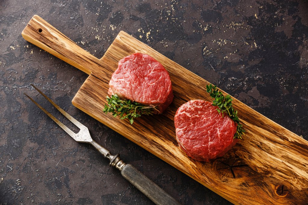 shutterstock_355289651_beef_filetmignon_2_1024x1024